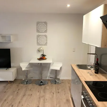 Exklusive Moderne 2 Zi. In Ruhiger Lage Rastatt