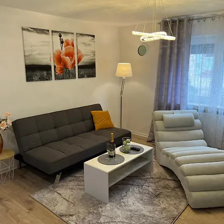 Exklusive Moderne 2 Zi. In Ruhiger Lage Apartment Rastatt