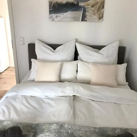 Exklusive Moderne 2 Zi. In Ruhiger Lage Rastatt