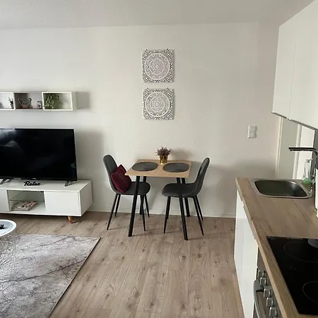 Exklusive Moderne 2 Zi. In Ruhiger Lage Apartment